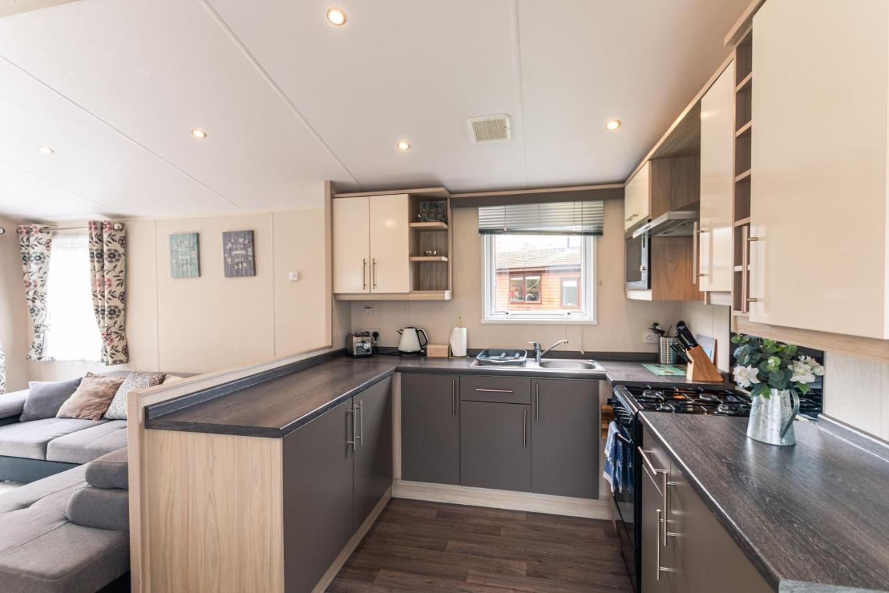 Lodge Meadows With Hot Tub